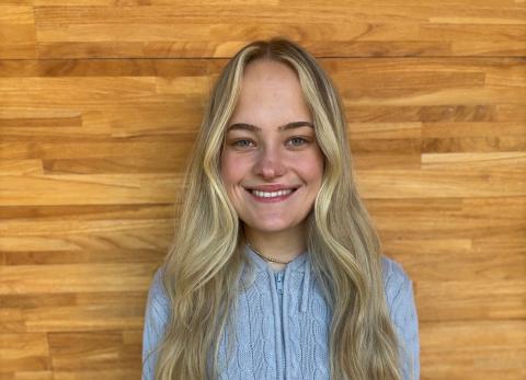 Amanda's Headshot